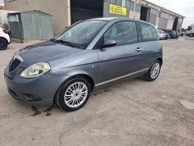 Lancia Ypsilon BENZINA - 2008 Grigio usata ANDRIA