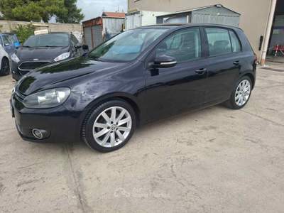 Volkswagen Golf 6 1.6 TDI HIGHLINE - 2011 Nero usata ANDRIA