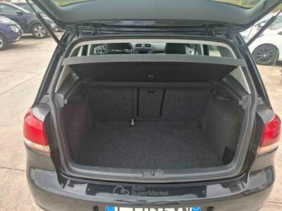 Volkswagen Golf 6 1.6 TDI HIGHLINE - 2011 Nero usata ANDRIA