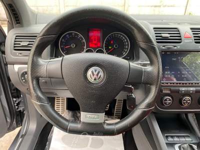 Volkswagen Golf Golf 5 GTI 2.0 Turbo 200cv DSG 3 porte Grigio usata Seregno
