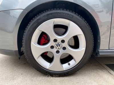 Volkswagen Golf Golf 5 GTI 2.0 Turbo 200cv DSG 3 porte Grigio usata Seregno