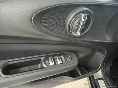 MINI Clubman Mini Cooper D Business Clubman EU6 AUTOM. Argento usata Civita Castellana