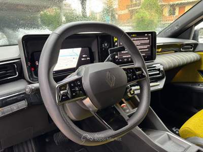 Renault 5 E-Tech Electric 5 E-Tech Electric 150 CV Comfort Range Iconic Cinq Blu/Azzurro usata Firenze