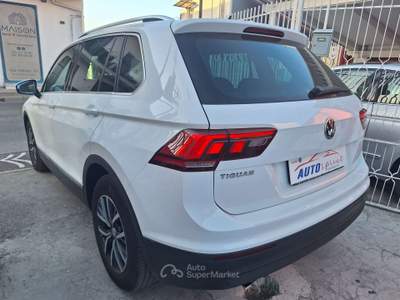 Volkswagen Tiguan Volkswagen Tiguan 2.0 TDI SCR DSG Advanced Blue Motion Bianco usata SANTA MARIA LA CARITA