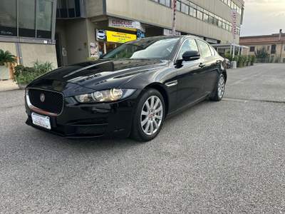 Jaguar XE AUTO IN PERFETTE CONDIZIONI usata Rende