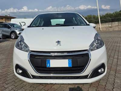 Peugeot 208 1.2 puretech Active gpl 82cv 5p Bianco usata CALVI RISORTA