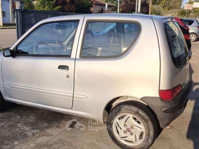 Fiat 600 1.1 Argento usata Asti