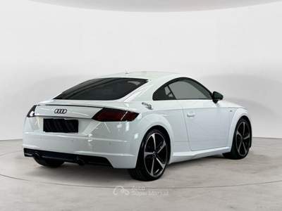 Audi TT 2018 Audi TT S-Line DISPLAY DIGITALE NAVI LED Bianco usata Seravezza