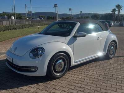 Volkswagen Maggiolino  Cabrio 1.2 tsi bm Design Bianco usata Fasano