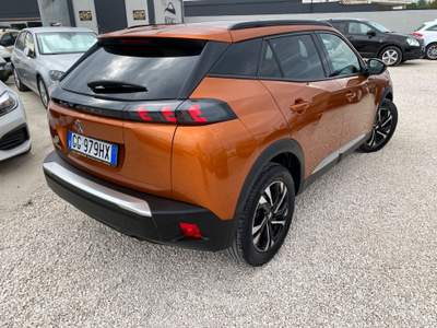 Peugeot 2008 S&S Allure Pack IVA ESPOSTA UNICO PROPRIETARIO NEOPATENTATI Arancione usata Corato