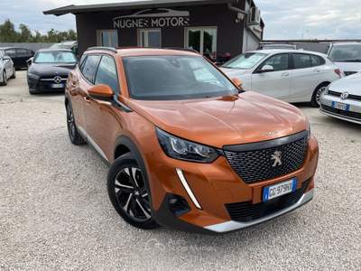 Peugeot 2008 S&S Allure Pack IVA ESPOSTA UNICO PROPRIETARIO NEOPATENTATI Arancione usata Corato