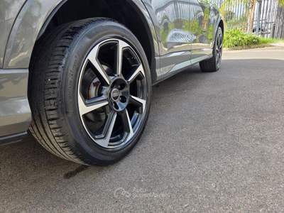 Audi Q3 35 TDI  S line edition Grigio usata Taranto