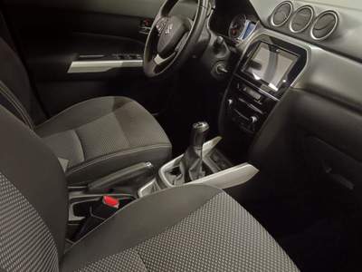 Suzuki Vitara (2015) 1.6 VVT V-Top Bianco usata Torino