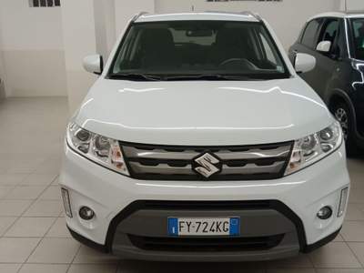 Suzuki Vitara (2015) 1.6 VVT V-Top Bianco usata Torino