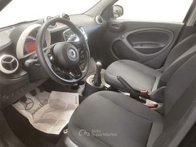 Smart ForFour forfour 70 1.0 Youngster Nero usata Napoli