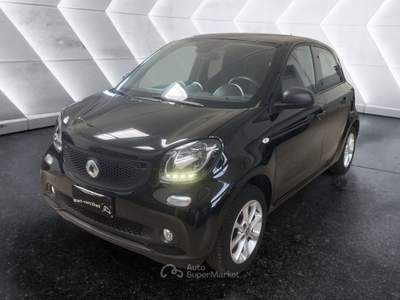Smart ForFour forfour 70 1.0 Youngster Nero usata Napoli