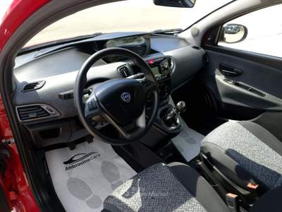 Lancia Ypsilon  1.2 69 CV 5p. GPL Ecochic Gold Rosso usata Saviano