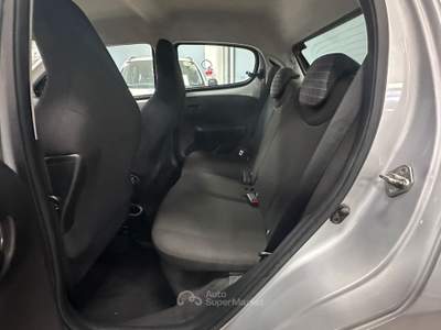 Peugeot 108 S&S 5 porte Allure OK Neopatentati Grigio usata Prato