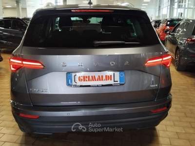 Skoda Karoq 2.0 TDI SCR 4x4 DSG Style Grigio usata Vigevano