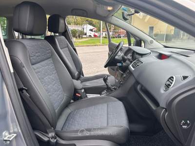 Opel Meriva Opel meriva 1.4 gpl fino 2033 della casa Bronzo usata Rivoli