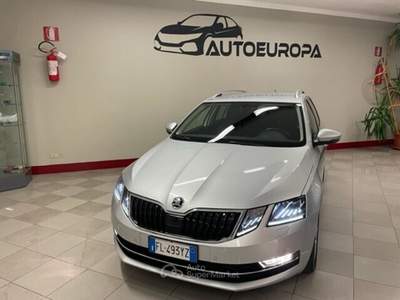 Skoda Octavia Octavia 2.0 TDI CR DSG Wagon Style Argento usata Concesio