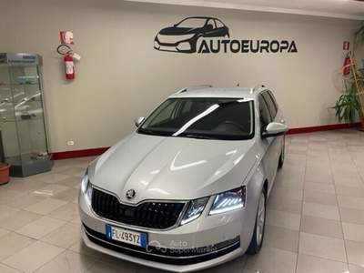 Skoda Octavia Octavia 2.0 TDI CR DSG Wagon Style Argento usata Concesio