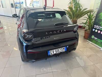 Lancia Ypsilon Ypsilon Hybrid e-DCT Nero usata Concesio