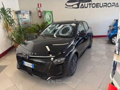 Lancia Ypsilon Ypsilon Hybrid e-DCT Nero usata Concesio