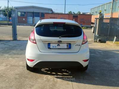 Ford Fiesta 1.5 TDCi 75CV 3 porte Titanium Bianco usata Asti