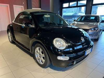 Volkswagen New Beetle 1.6 Cabrio Nero usata Padova