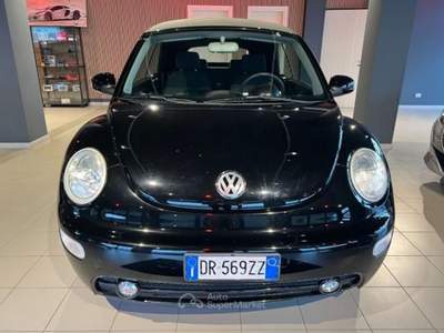 Volkswagen New Beetle 1.6 Cabrio Nero usata Padova