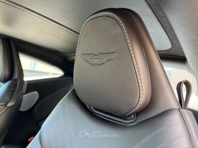 Aston Martin DB11  4.0 v8 auto Nero usata Milano