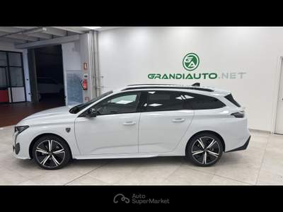 Peugeot 308 SW 1.2 puretech t GT s&s 130cv eat8 Bianco usata Novi Ligure