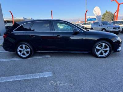 Audi A4 35 2.0 tdi mhev Business Advanced 163cv s-tronic Nero usata Tavagnacco