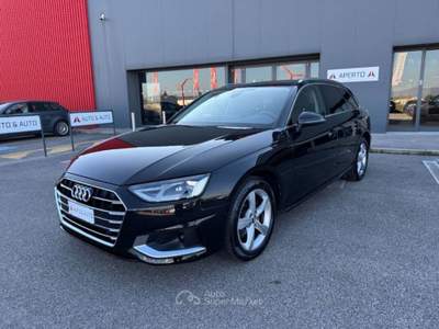 Audi A4 35 2.0 tdi mhev Business Advanced 163cv s-tronic Nero usata Tavagnacco