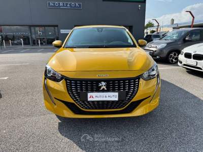 Peugeot 208 1.2 puretech Active s&s 75cv Giallo usata Tavagnacco