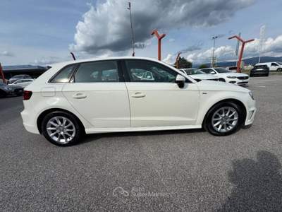 Audi A3 1.6 tdi Attraction 110cv E6 Bianco usata Tavagnacco