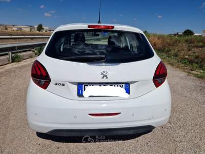 Peugeot 208 5 porte Allure Bianco usata Gravina in Puglia