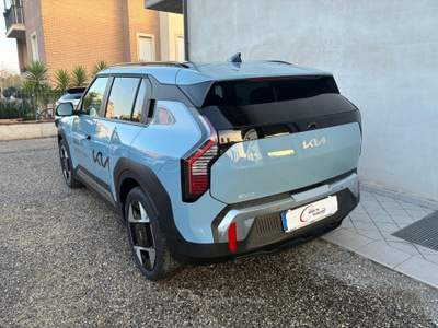 Kia EV3 EV3 81.4 kWh Earth Blu/Azzurro usata Grottammare