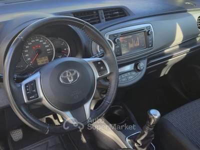 Toyota Yaris 5 porte Lounge Bianco usata Pieve a Nievole