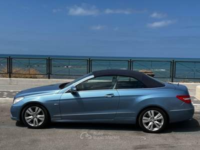 Mercedes-Benz Classe E cabriolet Blu/Azzurro usata Roma
