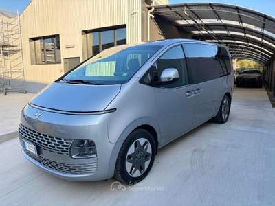 Hyundai Staria 2.2 AT 2WD 9 posti Wagon Grigio usata Pesaro