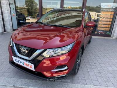 Nissan Qashqai 1.2 dig-t N-Connecta 115cv Rosso usata Campobasso