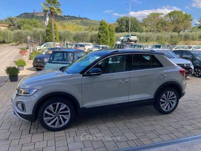 Volkswagen T-Roc 1.0 TSI Style Beige usata Cortona