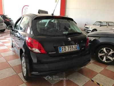 Peugeot 207 adatta a neopatentati  Nero usata Merlara