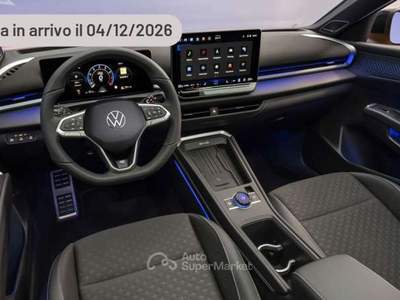 Volkswagen T-Roc 1.5 eTSI ACT 150 CV DSG R-Line Argento usata Pieve di Cento