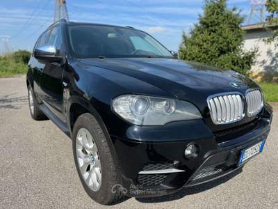 BMW X5 X5 X5 E70 xdrive30d Eletta auto 8m E5 Nero usata TRAVAGLIATO