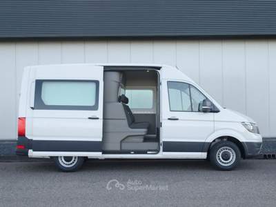 Volkswagen Crafter 7 POSTI AUTOCARRO Crafter Furgone 35 L4H3 2.0 TDI Bianco usata Alba
