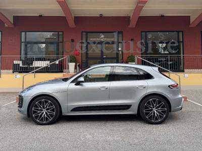 Porsche Macan 2.0 T Argento usata Pistoia