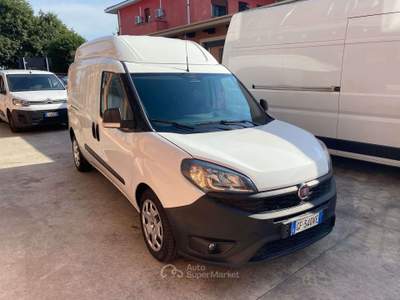 Fiat Doblò 120cv Bianco usata Nova Milanese Fiat Doblò 120cv Bianco usata Nova Milanese